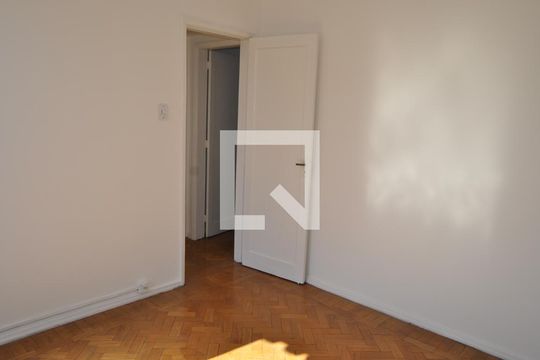 Quarto 03 de casa para alugar com 5 quartos, 250m² em Jacaré, Rio de Janeiro