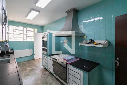 Cozinha de casa à venda com 5 quartos, 1000m² em Bandeirantes (pampulha), Belo Horizonte