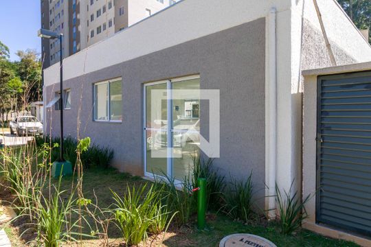 Área comum de apartamento para alugar com 2 quartos, 43m² em Jardim Paris, São Paulo
