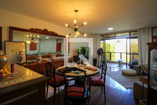 Sala de apartamento à venda com 4 quartos, 173m² em Barra da Tijuca, Rio de Janeiro