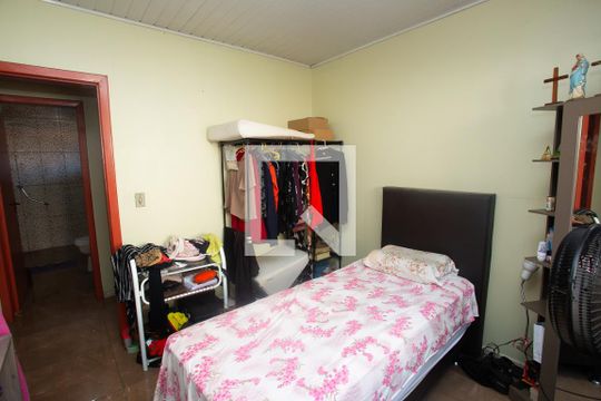 Quarto 2 de casa à venda com 3 quartos, 70m² em São Luís, Canoas
