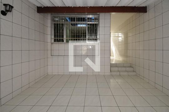 Garagem de casa à venda com 3 quartos, 150m² em Vila Euro, São Bernardo do Campo