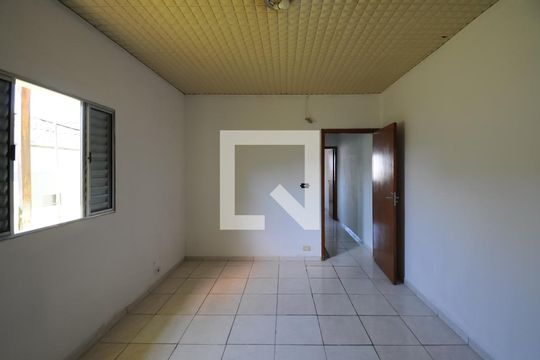 Quarto 2 de casa à venda com 3 quartos, 150m² em Vila Euro, São Bernardo do Campo