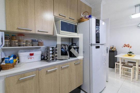 Cozinha e Área de Serviço de apartamento à venda com 2 quartos, 70m² em Bonfim, Campinas