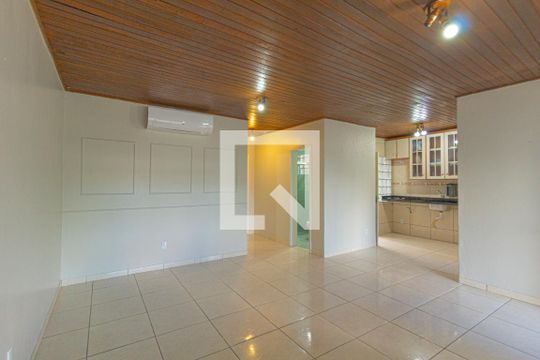 Sala de casa à venda com 3 quartos, 100m² em Mato Grande, Canoas