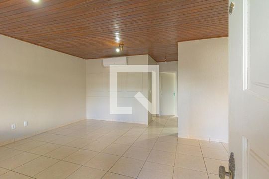 Casa à venda com 3 quartos, 100m² em Mato Grande, Canoas