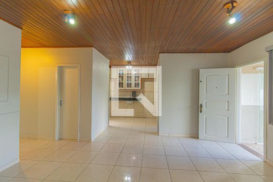 Sala de casa à venda com 3 quartos, 100m² em Mato Grande, Canoas