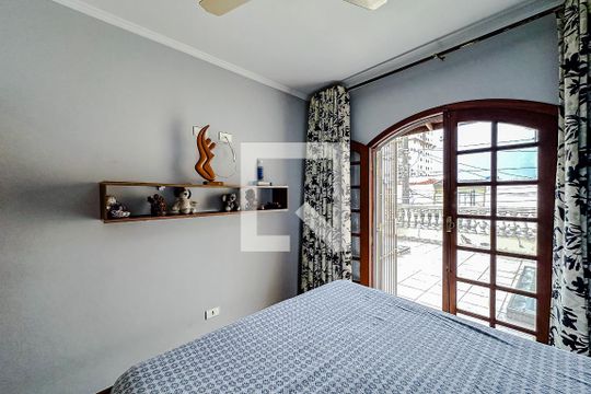 Quarto 1 - Suíte de casa para alugar com 3 quartos, 180m² em Vila Bertioga, São Paulo