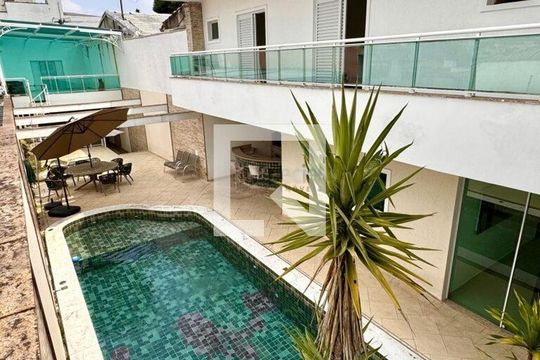 Casa à venda com 5 quartos, 233m² em Quarta Parada, São Paulo