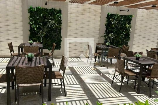 Apartamento à venda com 2 quartos, 67m² em Vila Azevedo, São Paulo