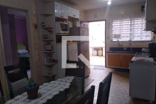 Casa à venda com 2 quartos, 70m² em Parque Maria Luiza, São Paulo