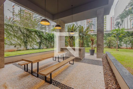 Área comum de apartamento à venda com 3 quartos, 104m² em Pinheiros, São Paulo