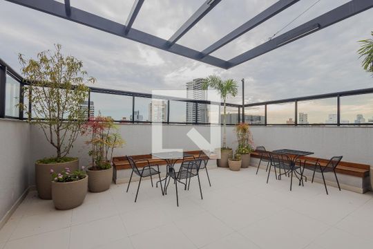 Terraço de apartamento à venda com 3 quartos, 104m² em Pinheiros, São Paulo