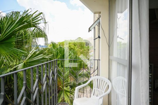 Varanda de apartamento à venda com 2 quartos, 63m² em Parque Bristol, São Paulo