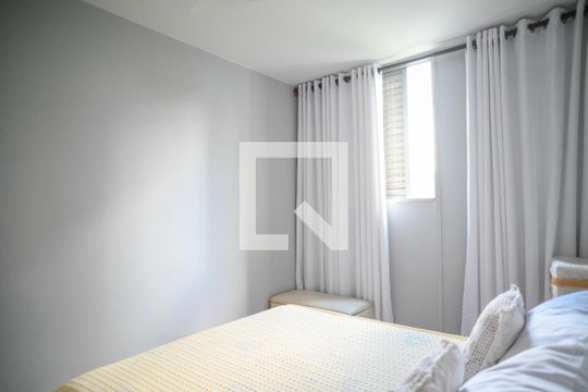Quarto 1 de apartamento à venda com 2 quartos, 63m² em Parque Bristol, São Paulo