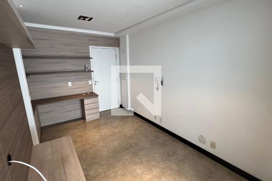 Sala de kitnet/studio à venda com 1 quarto, 35m² em Pinheiros, São Paulo