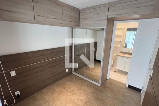 Suite de kitnet/studio à venda com 1 quarto, 35m² em Pinheiros, São Paulo