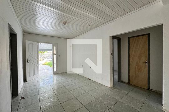 Sala de casa à venda com 3 quartos, 130m² em Campina, São Leopoldo