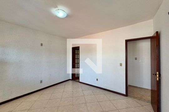 Suíte de apartamento à venda com 3 quartos, 220m² em Vargem Grande, Rio de Janeiro