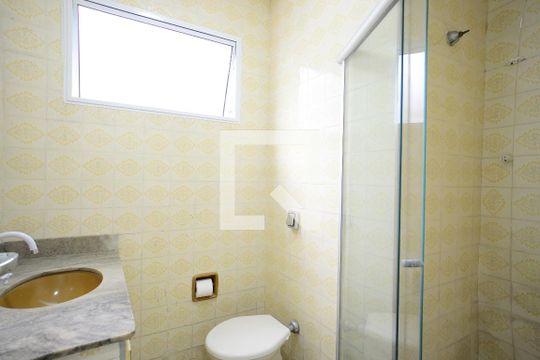 Banheiro de casa para alugar com 4 quartos, 190m² em Vila Dom Pedro I, São Paulo