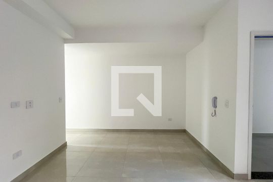 Sala/Cozinha de apartamento para alugar com 1 quarto, 26m² em São Domingos, São Paulo