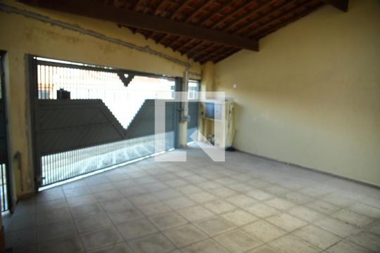 Garagem de casa para alugar com 4 quartos, 560m² em Baeta Neves, São Bernardo do Campo