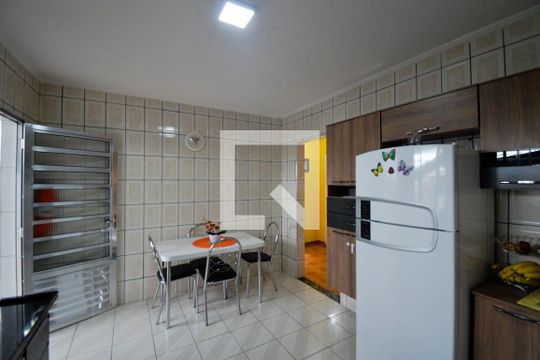 Cozinha de casa para alugar com 2 quartos, 85m² em Jardim Paraiso, Guarulhos