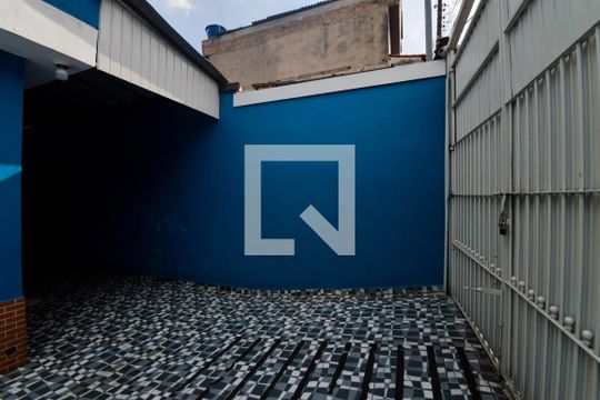 Garagem de casa para alugar com 2 quartos, 85m² em Jardim Paraiso, Guarulhos