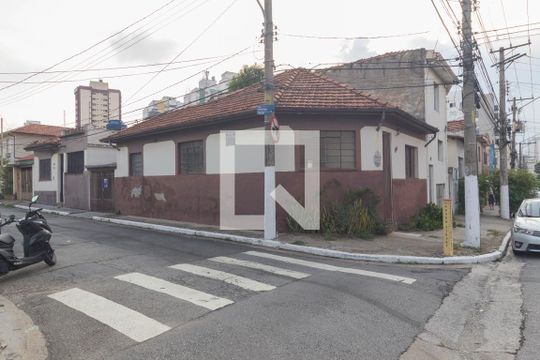 Fachada de casa à venda com 3 quartos, 182m² em Alto da Mooca, São Paulo