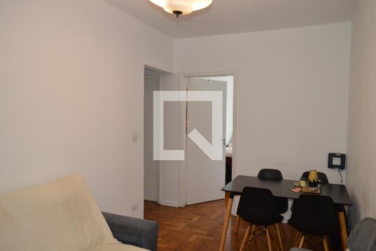 Sala de apartamento à venda com 2 quartos, 70m² em Vila Mariana, São Paulo