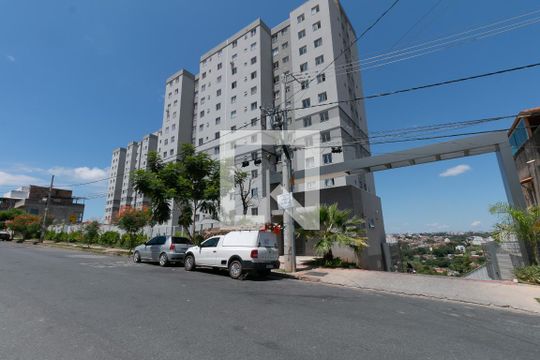 Fachada de apartamento para alugar com 2 quartos, 43m² em Juliana, Belo Horizonte