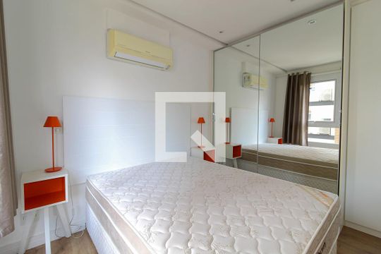 Quarto de apartamento para alugar com 1 quarto, 40m² em Vila Olímpia, São Paulo