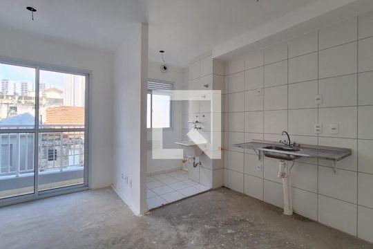 Sala/Cozinha/área de serviço de apartamento para alugar com 2 quartos, 38m² em Barra Funda, São Paulo