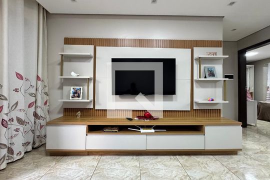 Sala de casa à venda com 2 quartos, 67m² em Campina, São Leopoldo