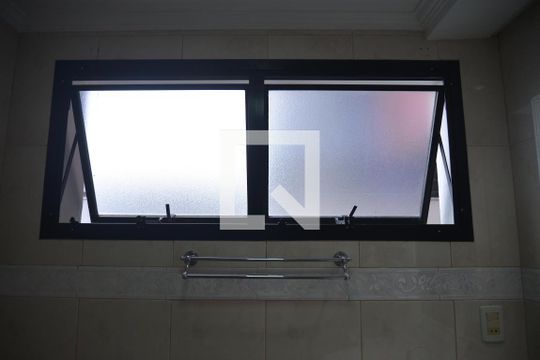 Banheiro da Suíte de apartamento à venda com 3 quartos, 136m² em Parque das Nações, Santo André