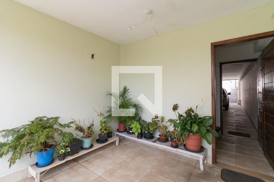 Área comum - Quintal de casa à venda com 3 quartos, 165m² em Jardim Eliane, São Paulo