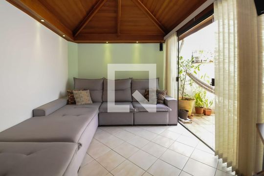 Sala de casa de condomínio à venda com 3 quartos, 115m² em Jardim Lauro Gomes, São Bernardo do Campo