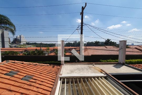 varanda da suíte de casa de condomínio à venda com 3 quartos, 115m² em Jardim Lauro Gomes, São Bernardo do Campo