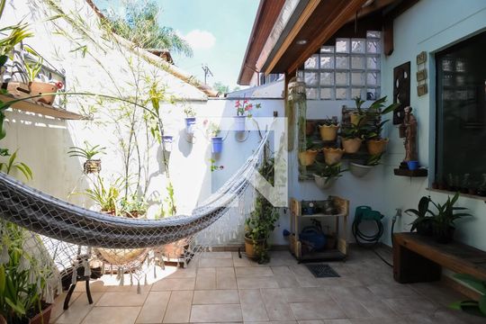 Quintal de casa de condomínio à venda com 3 quartos, 115m² em Jardim Lauro Gomes, São Bernardo do Campo