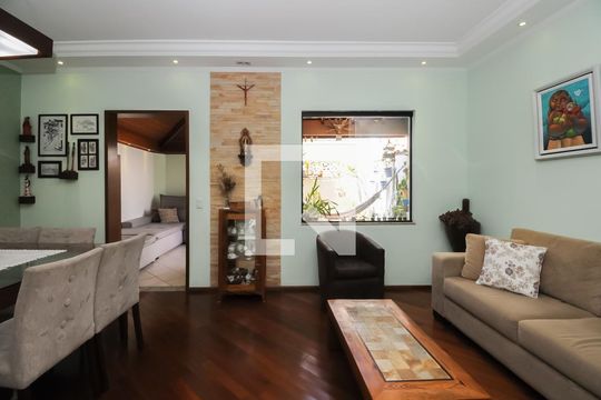 Sala de casa de condomínio à venda com 3 quartos, 115m² em Jardim Lauro Gomes, São Bernardo do Campo