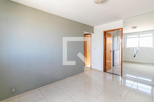 Apartamento à venda com 2 quartos, 57m² em Alvorada, Contagem