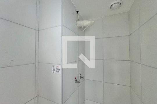 Banheiro Social de apartamento para alugar com 2 quartos, 48m² em Recreio dos Bandeirantes, Rio de Janeiro