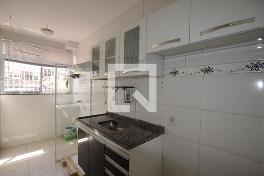 Cozinha de apartamento para alugar com 2 quartos, 48m² em Campo Grande, Rio de Janeiro