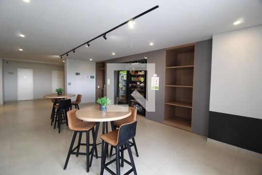 Área comum - Mercado de apartamento para alugar com 3 quartos, 106m² em Shopping Park, Uberlândia