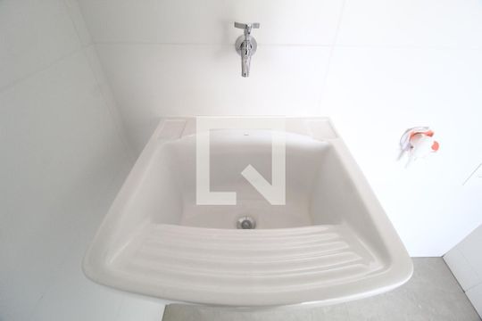 Área de Serviço de apartamento para alugar com 3 quartos, 106m² em Shopping Park, Uberlândia