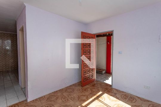 Sala de casa para alugar com 2 quartos, 80m² em Taboão, Diadema