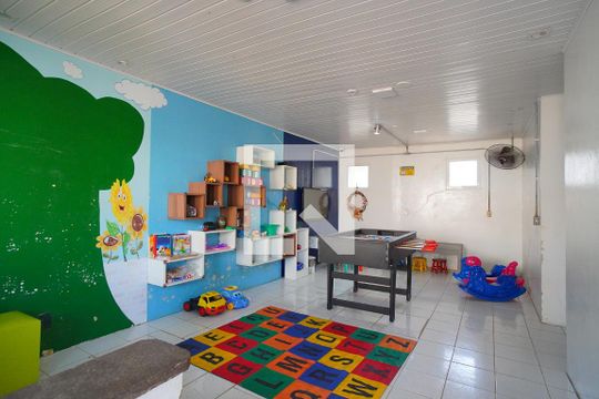 Área comum - Brinquedoteca de casa de condomínio à venda com 3 quartos, 87m² em Humaitá, Porto Alegre