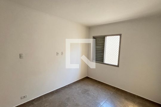 Quarto 1 de apartamento à venda com 2 quartos, 70m² em Vila Santa Teresa, Santo André