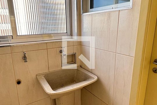 Área de Serviço de apartamento à venda com 2 quartos, 70m² em Vila Santa Teresa, Santo André