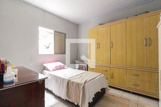 Quarto 2 Casa 1 de casa à venda com 4 quartos, 166m² em Jardim Alto Pedroso, São Paulo